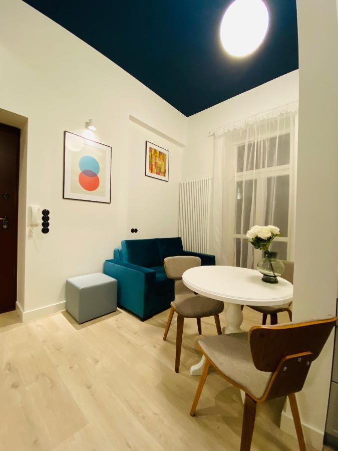 1 Syp, Kawa Vertuo, Kosmetyki Ada, 3 Min Metro Wilenska, By Visitwarsaw Apartments Exterior photo