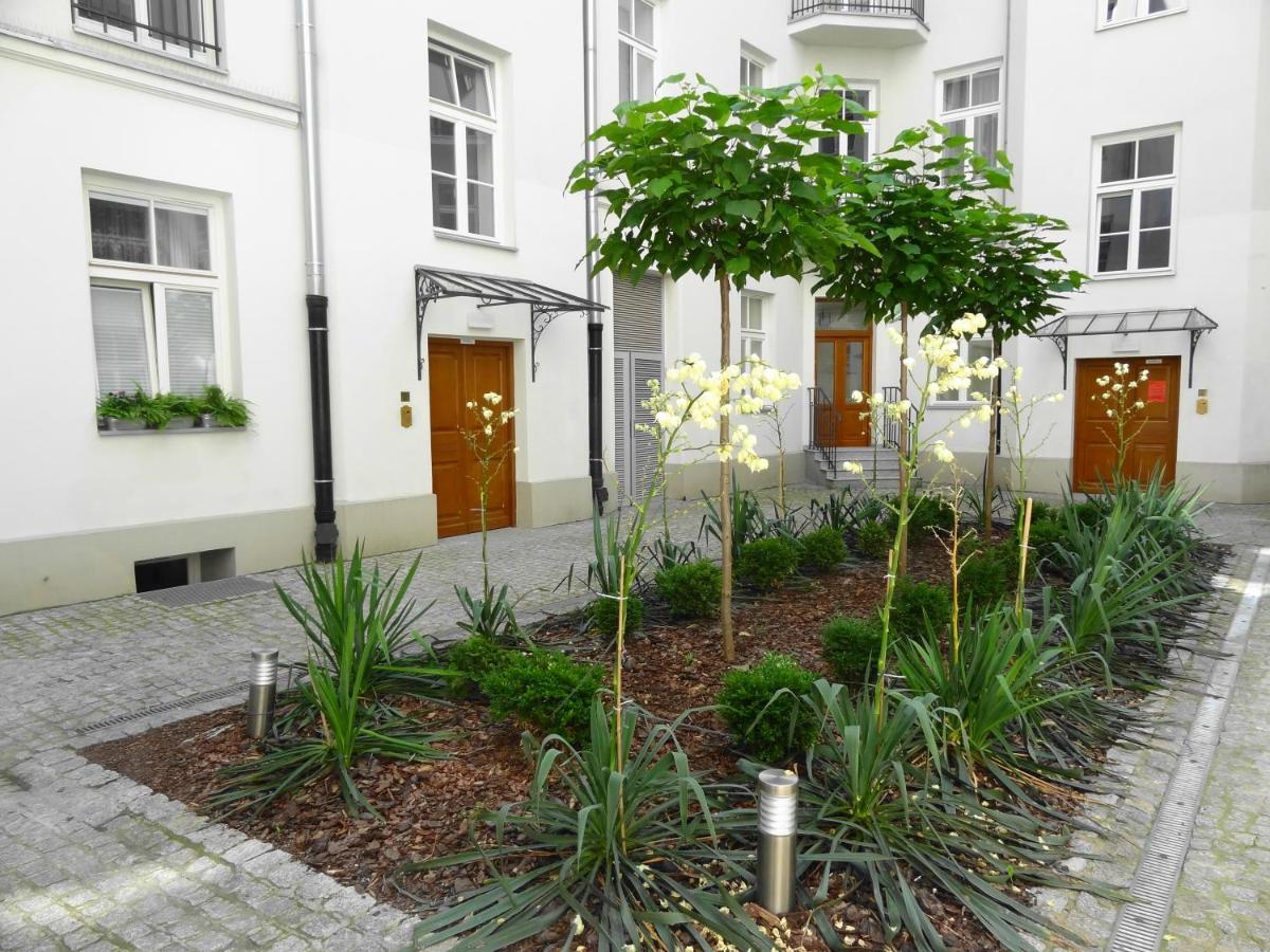 1 Syp, Kawa Vertuo, Kosmetyki Ada, 3 Min Metro Wilenska, By Visitwarsaw Apartments Exterior photo